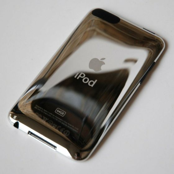 iPod Touch 3rd Generation A1318 Rear Housing Chassis Case 64GB